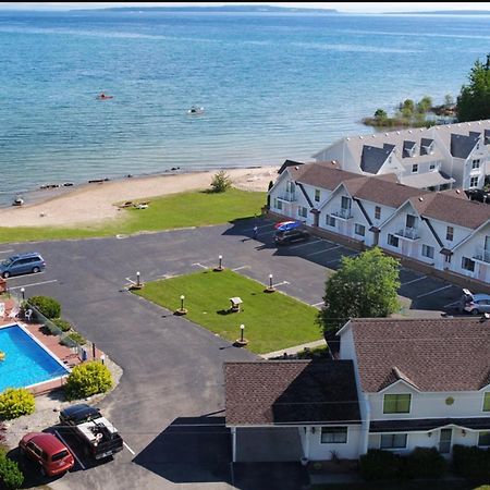 ماكيناو سيتي Bridgeview Motel المظهر الخارجي الصورة