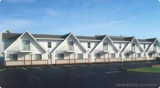 ماكيناو سيتي Bridgeview Motel المظهر الخارجي الصورة